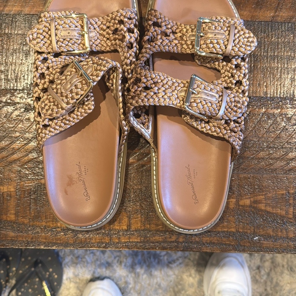 Universal Thread Braided Tan Sandals